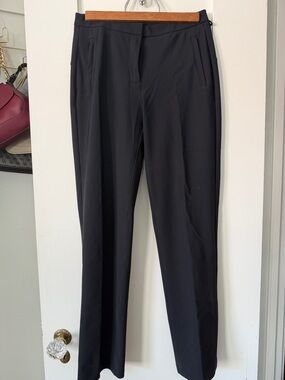 LuLuLemon tailored fit black trouser pant Size 2